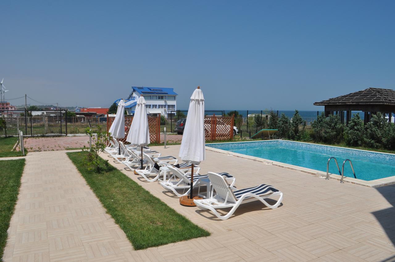 Hotel Sara Vama Veche Exterior foto