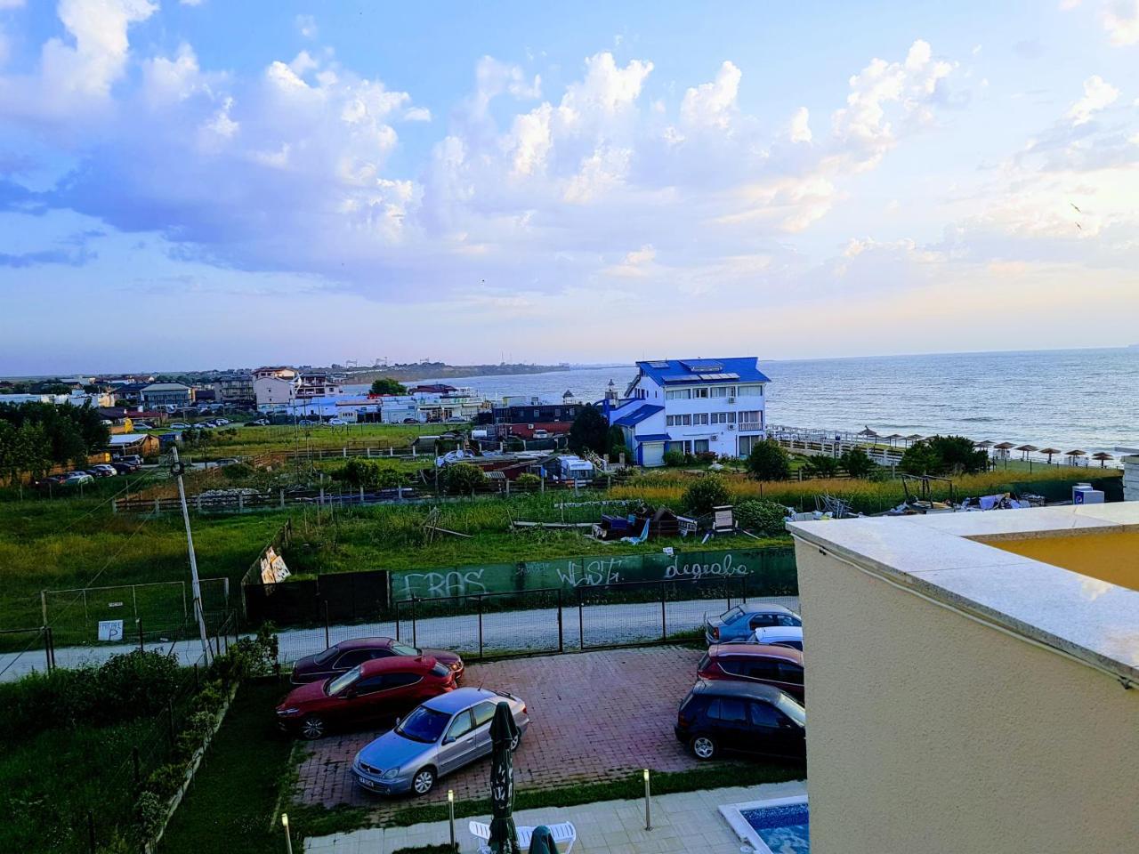Hotel Sara Vama Veche Exterior foto