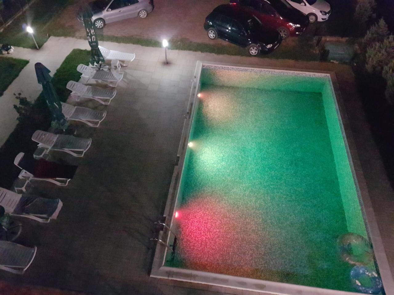 Hotel Sara Vama Veche Exterior foto